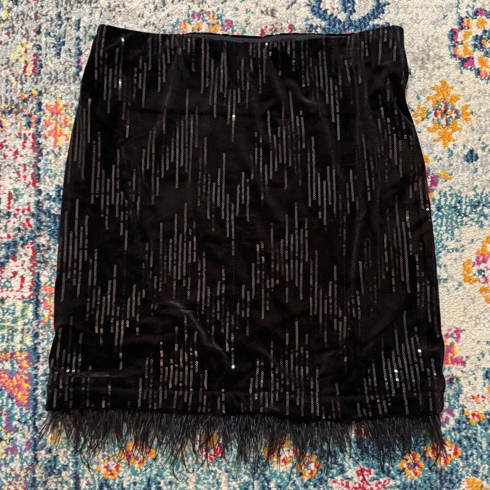 WILDFOX Women's Essex Black Velvet Sequin Mini Skirt Size Large